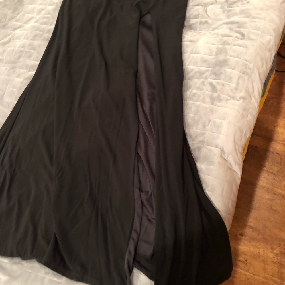 Prom dress - Picture 2 of 5